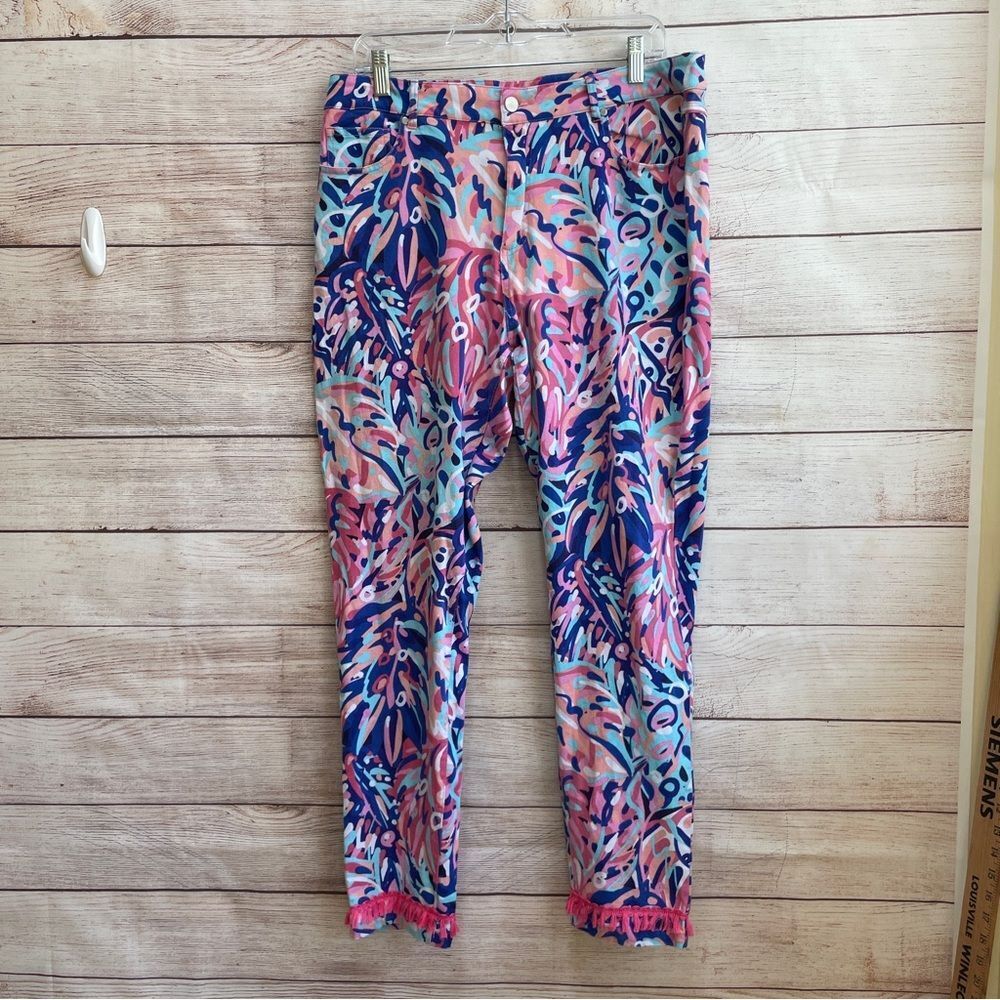 SIMPLY SOUTHERN PANTS IN TROPICAL PRINT